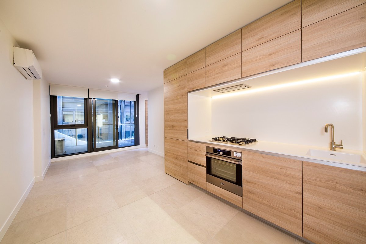 205 / 12 Queens Road Melbourne - 1 bedroom property