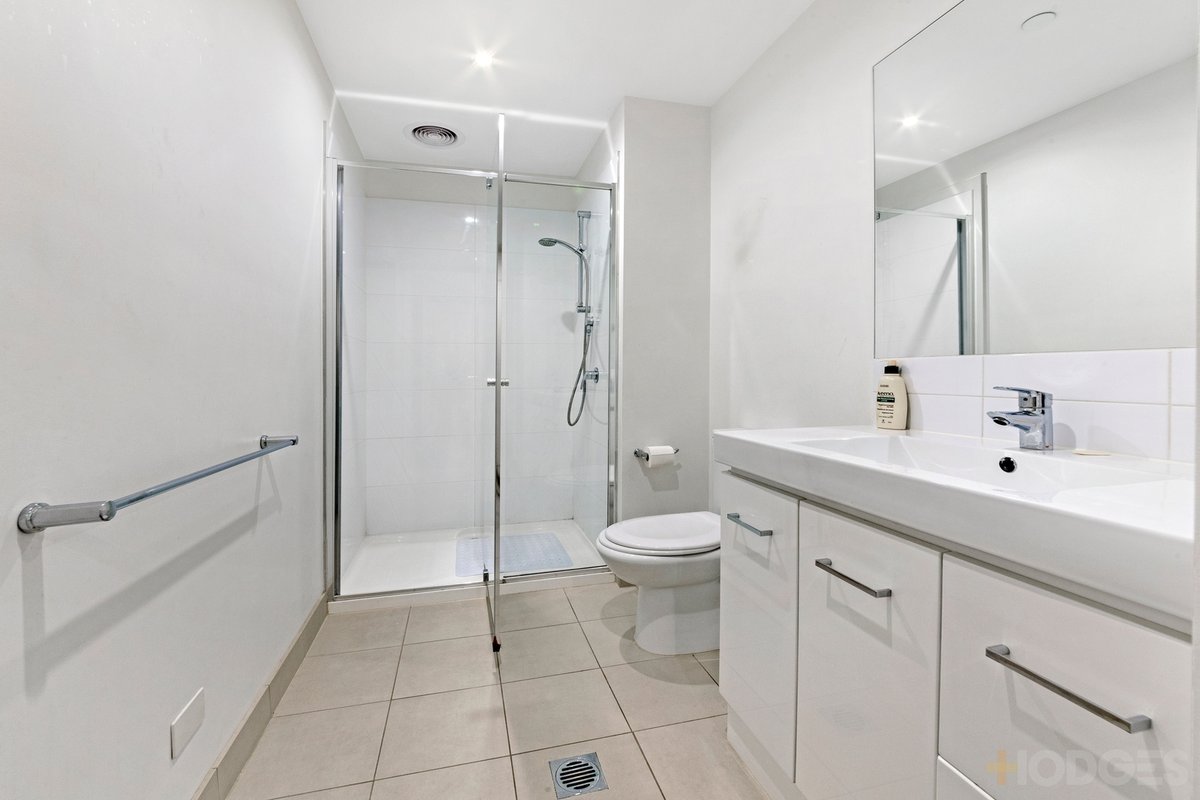 205 / 3 Sandbelt Close Heatherton - Residential for sale