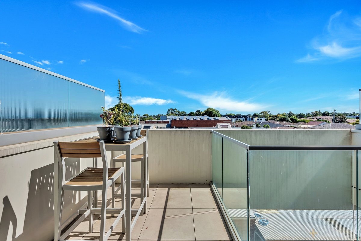 206 / 116 Balcombe Road Mentone - Residential for sale