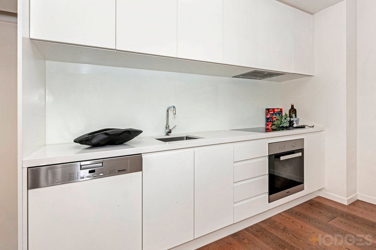 206 / 15 Small Street Hampton - Residential for sale