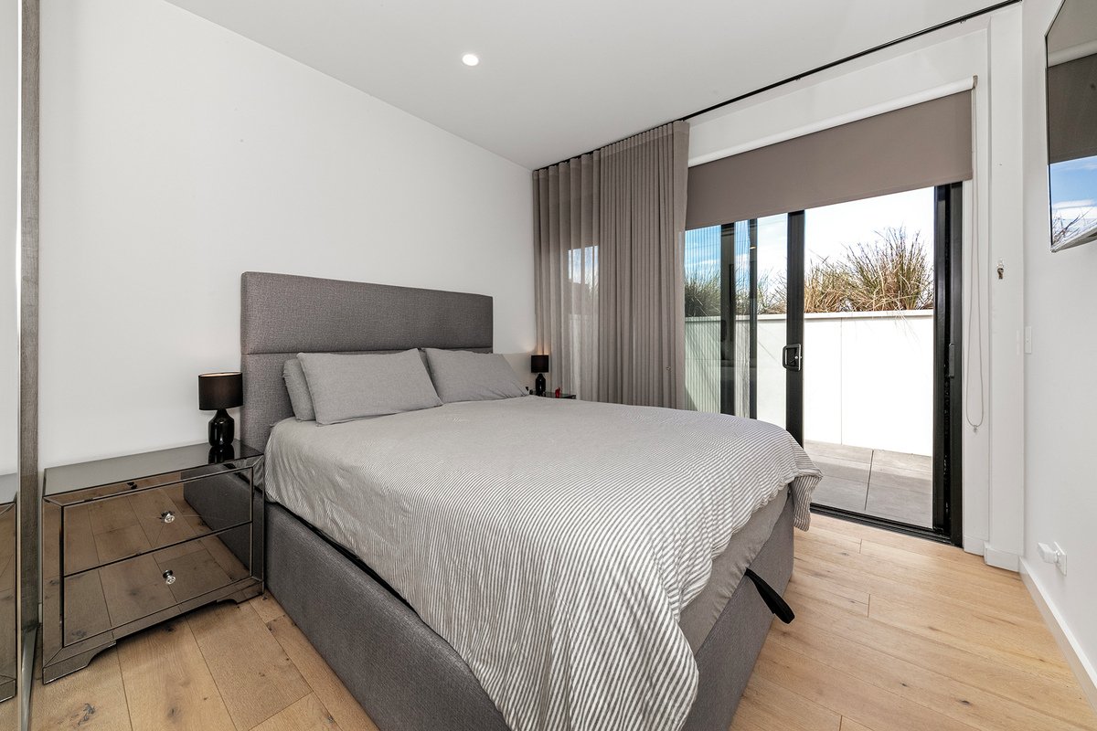 206 / 18 Hamilton Street Bentleigh - Residential for lease