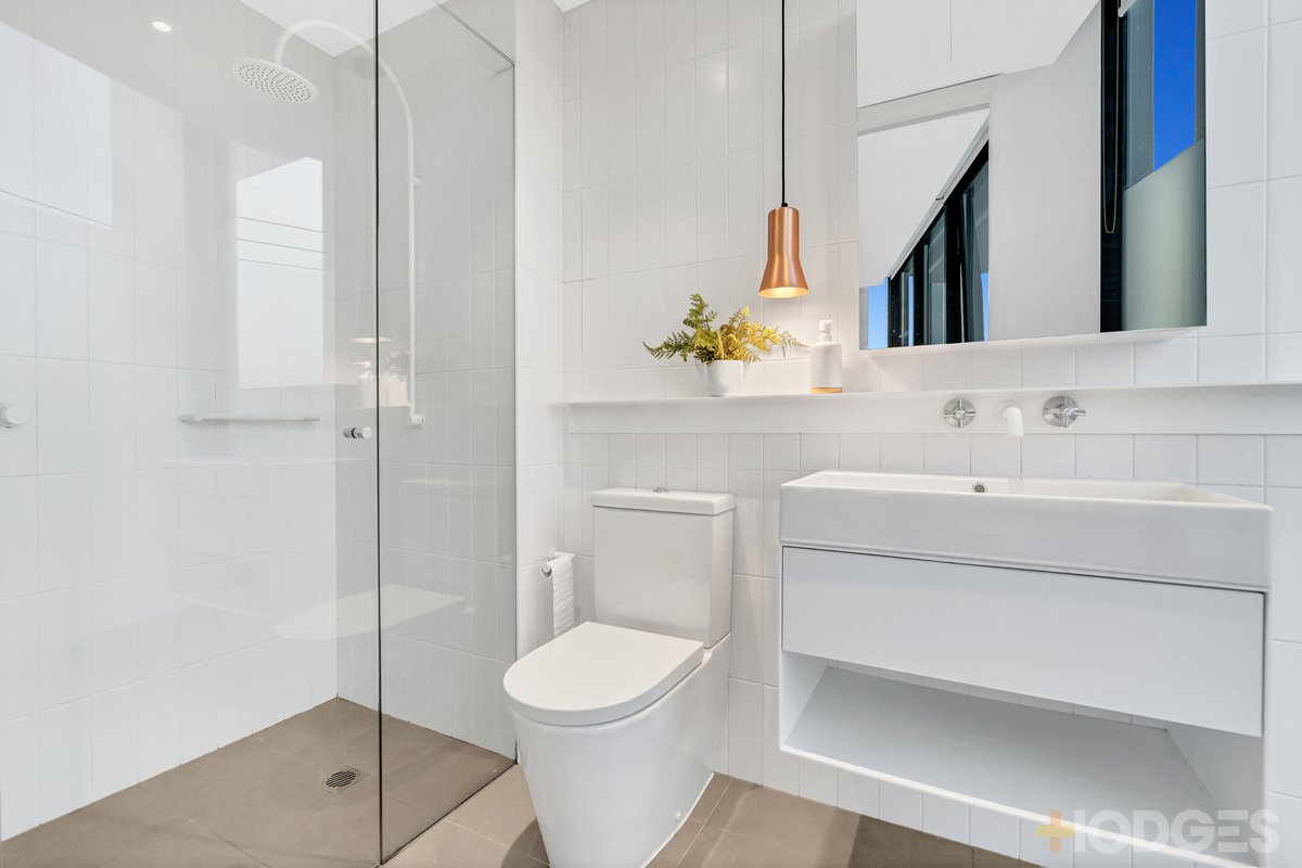 206 / 276 Neerim Road Carnegie - Residential for sale