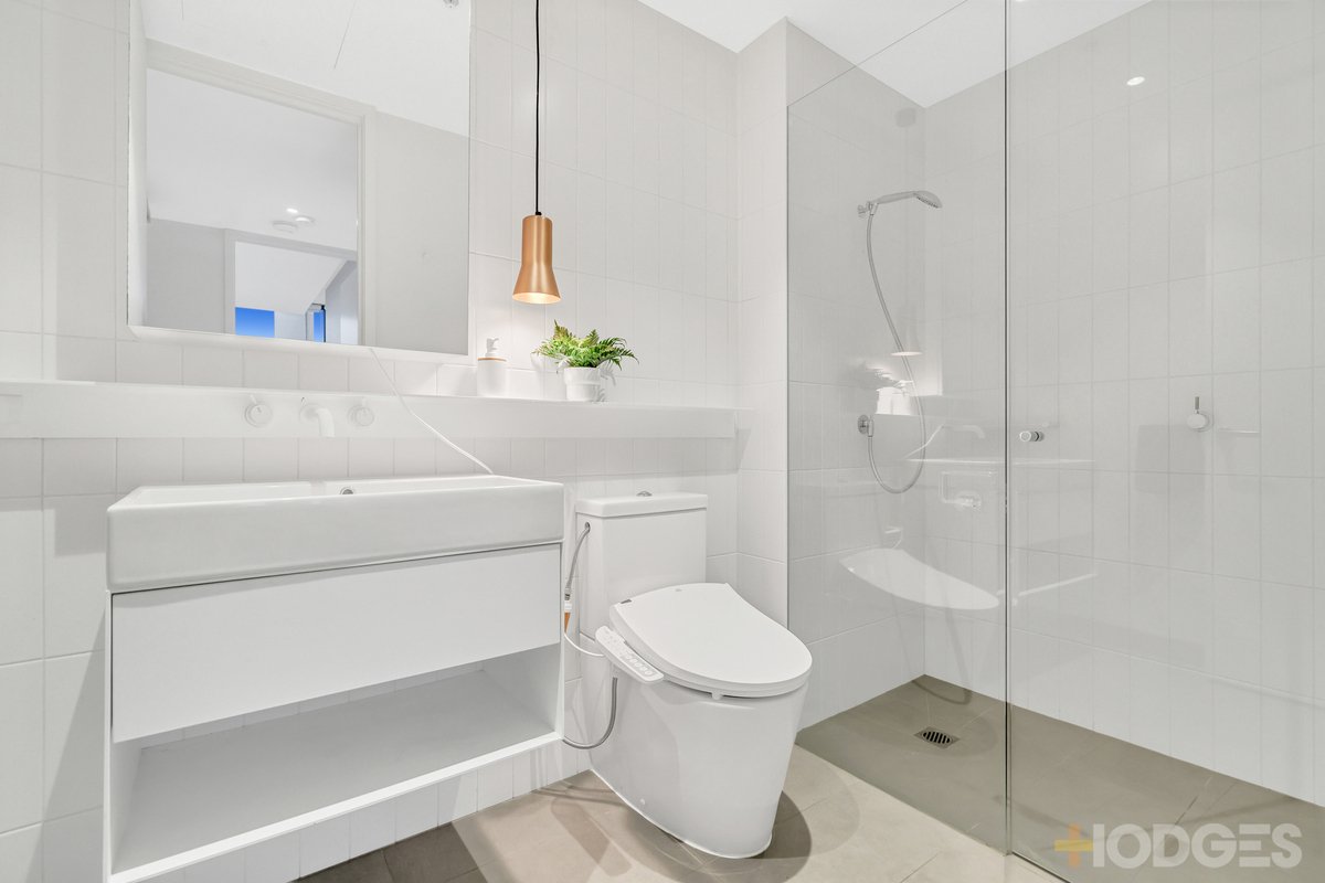 206 / 276 Neerim Road Carnegie - Residential for sale