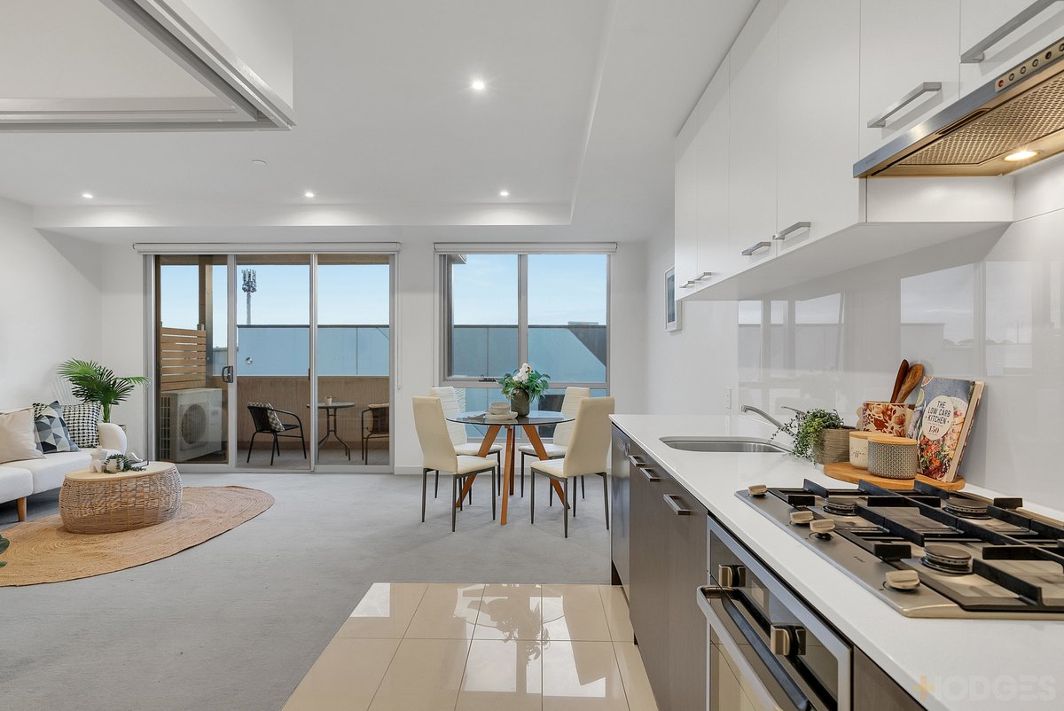 206 / 3 Sandbelt Close Heatherton - Residential for sale