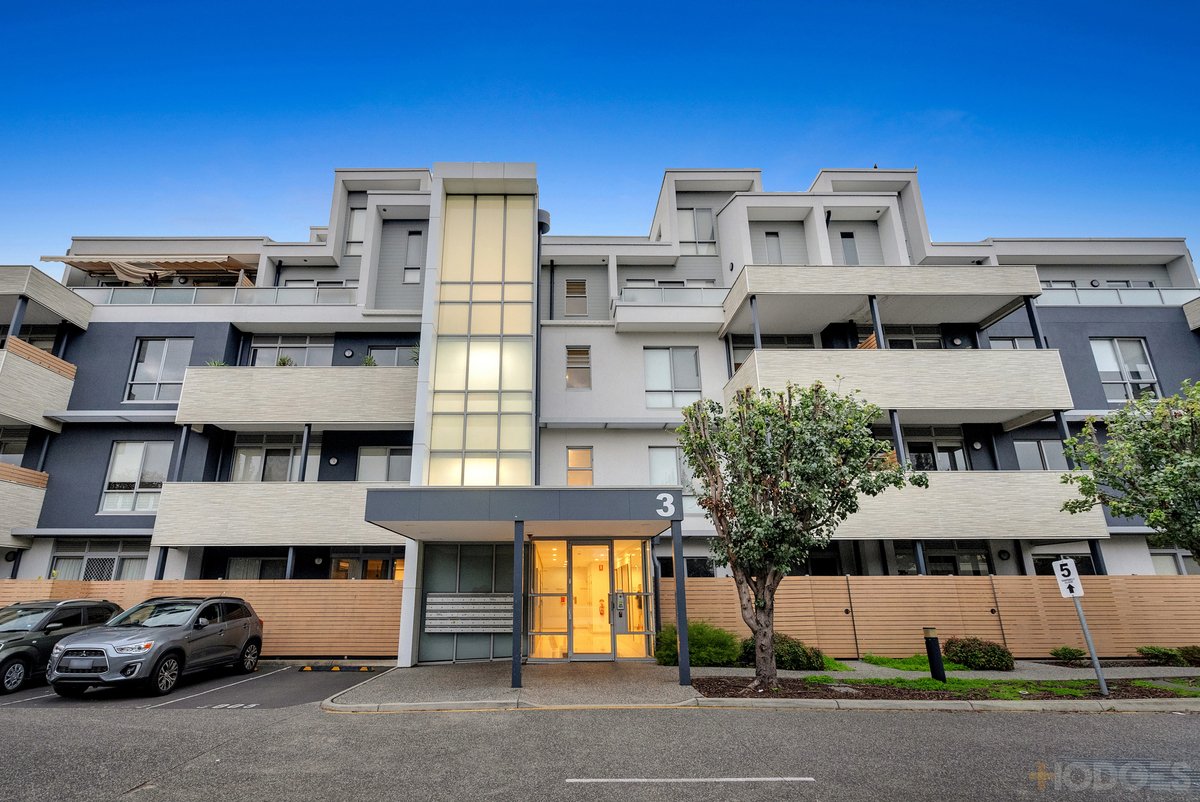206 / 3 Sandbelt Close Heatherton - Residential for sale