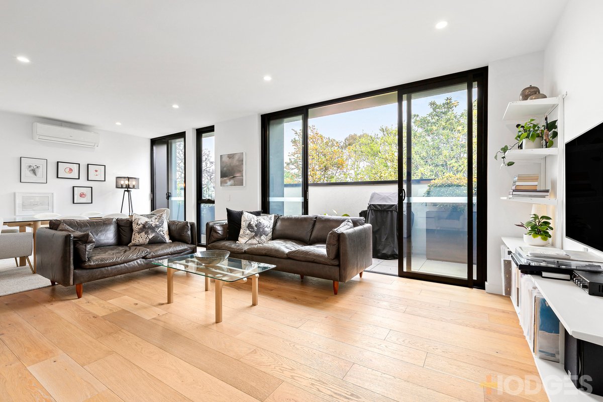 206 / 30 Munro Avenue Cheltenham - Residential for sale