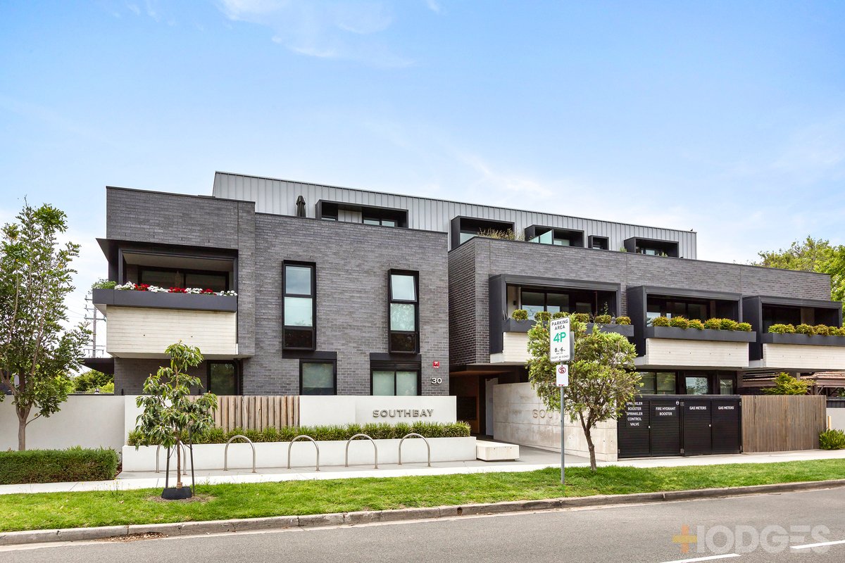 206 / 30 Munro Avenue Cheltenham - Residential for sale