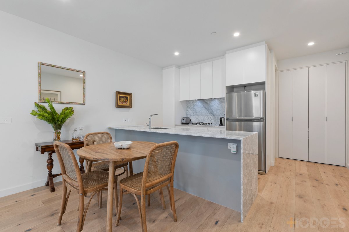 207 / 1A Littlewood Street Hampton - Residential for sale