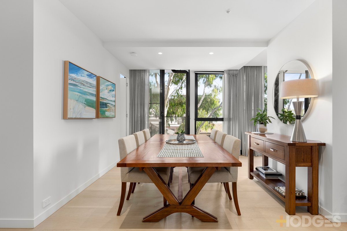 207 / 25 Small Street Hampton - Residential for sale