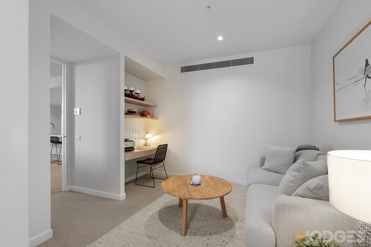 207 / 25 Small Street Hampton - Residential for sale