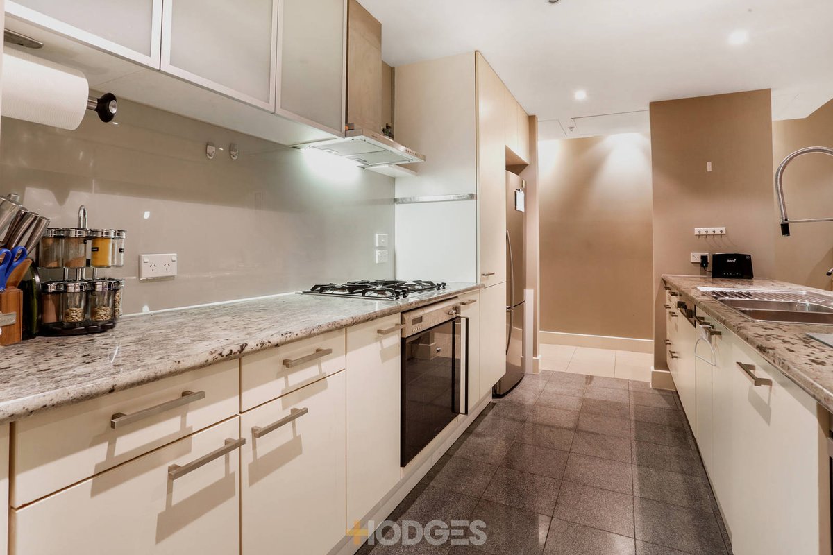 208 / 19 Queens Road Melbourne - Residential for sale