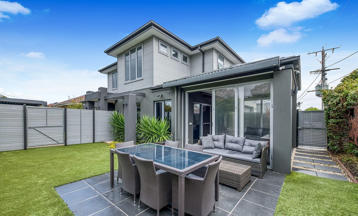 209 East Boundary Road Bentleigh East - 3 bedroom property