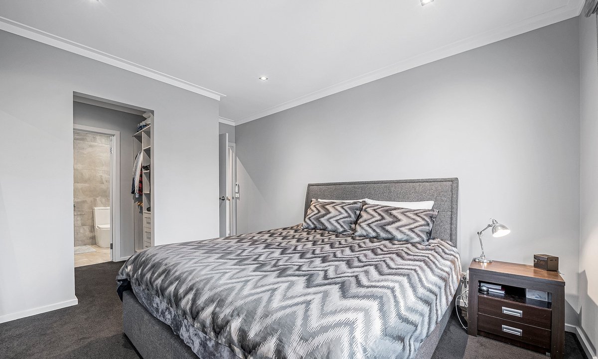 209 East Boundary Road Bentleigh East - Residential for lease