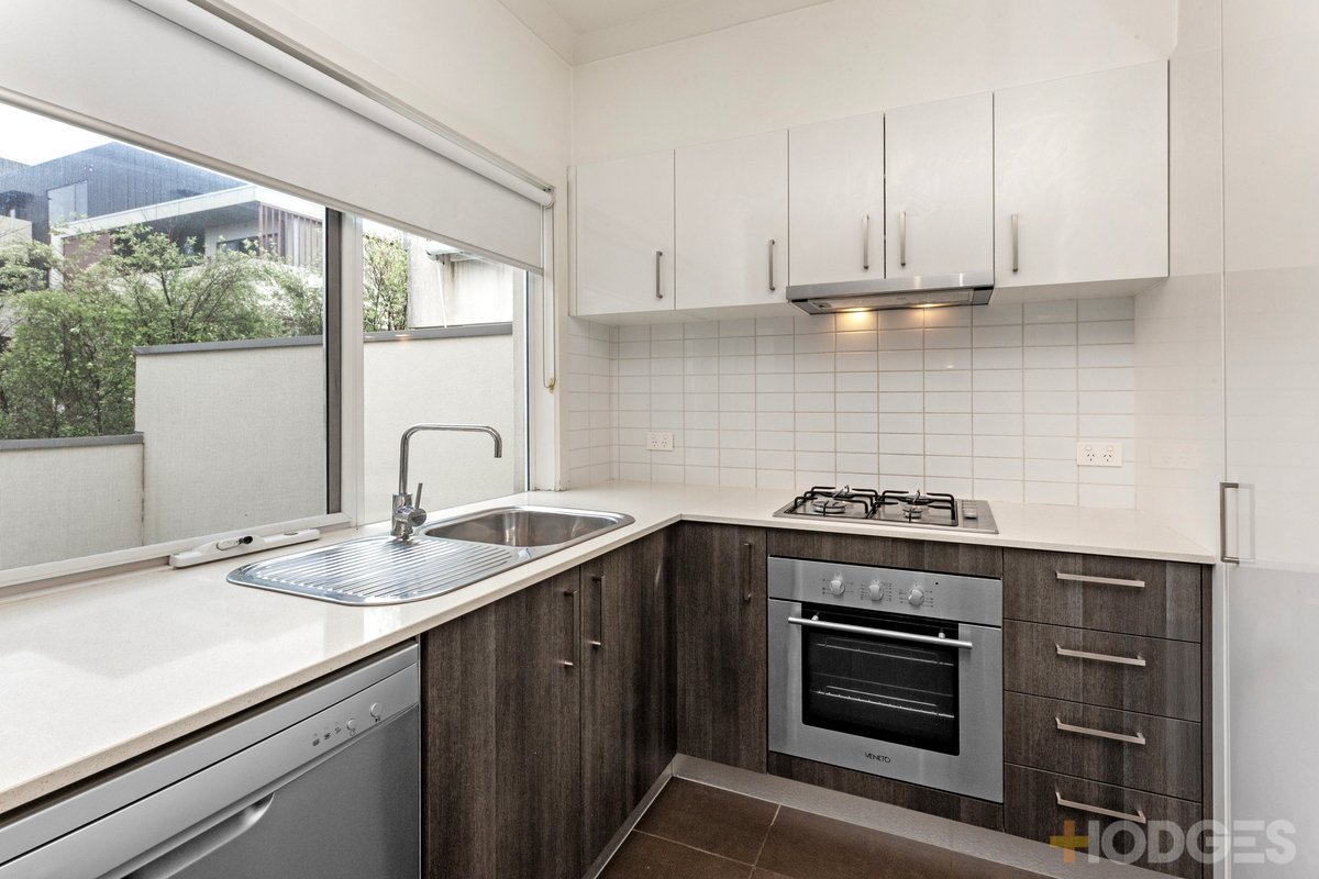 2 / 1-5 Highett Grove Highett - Residential for sale