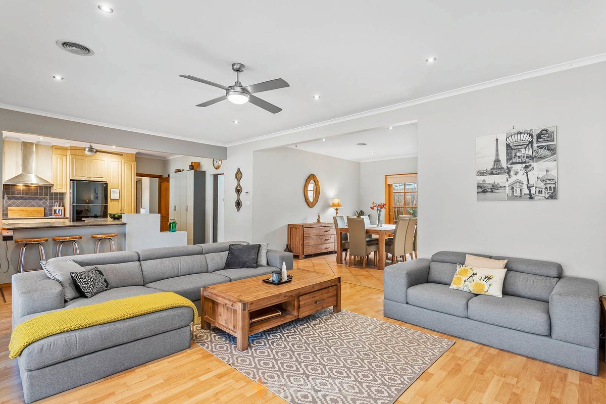 21 Albion Street Kingsville - Residential for sale