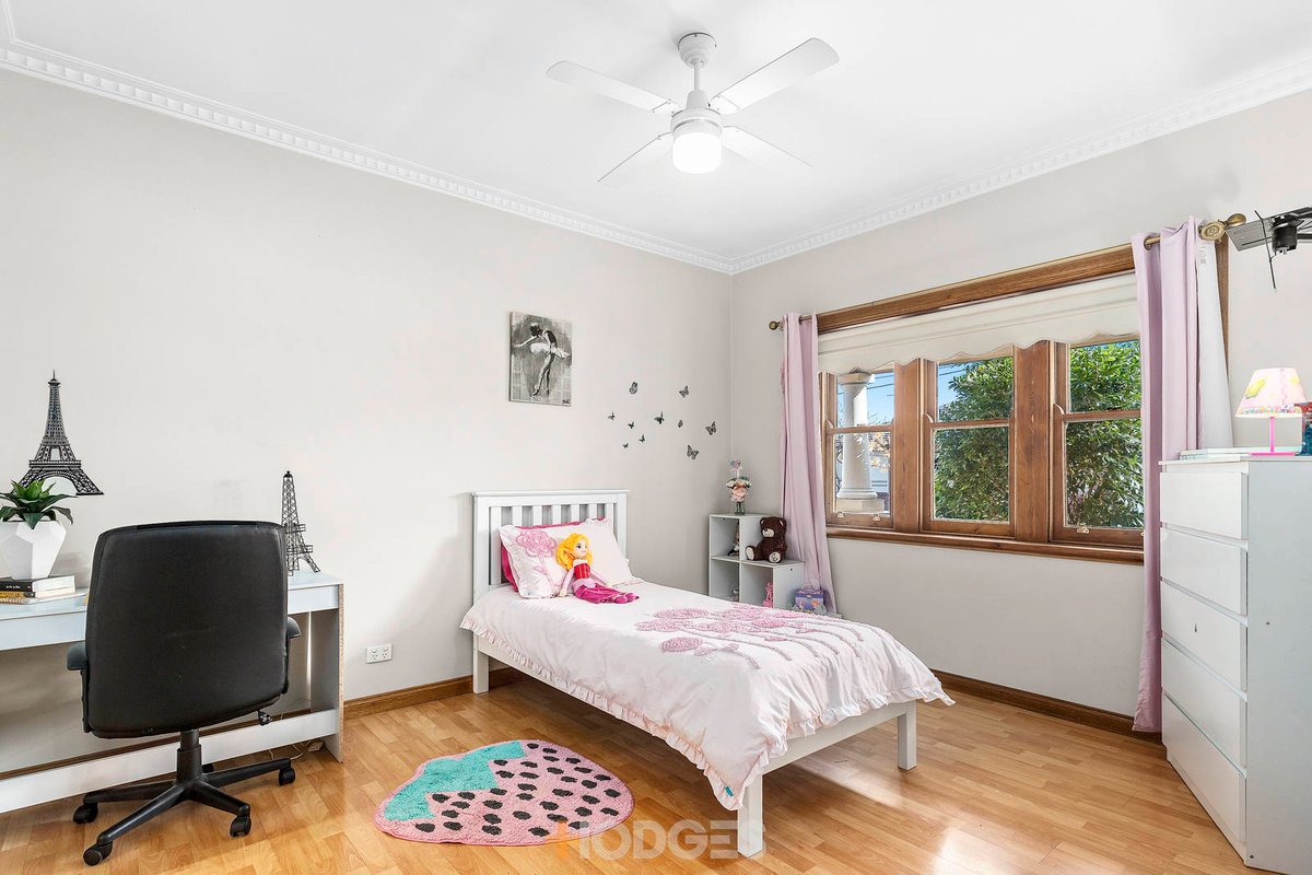 21 Albion Street Kingsville - Residential for sale