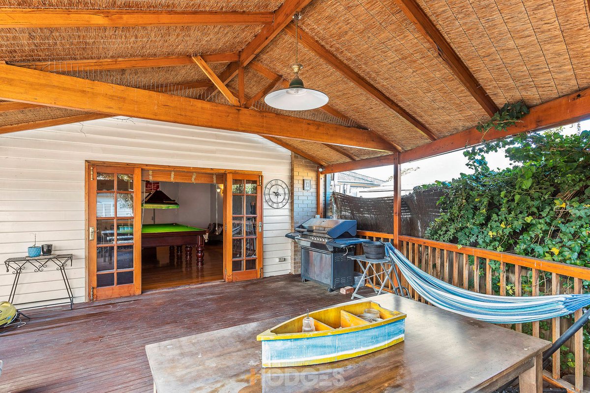 21 Albion Street Kingsville - Residential for sale