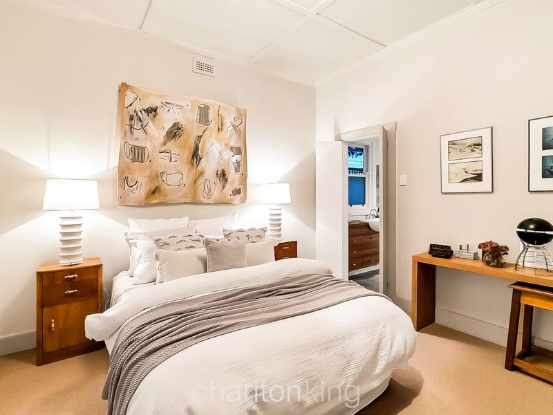 21 Avelin Street HAMPTON - Residential for sale