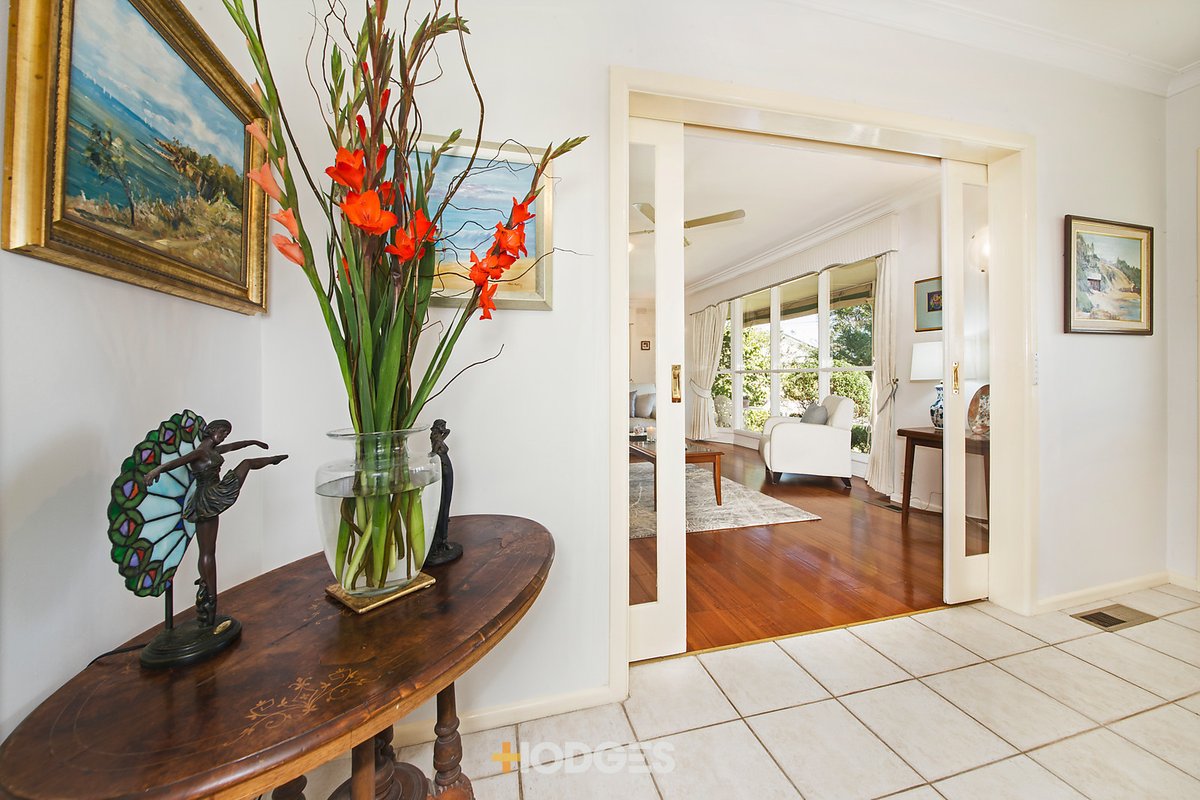 21 Bellaire Court Beaumaris - Residential for sale