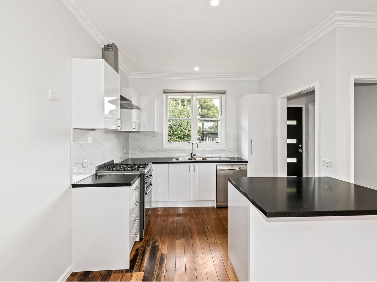 21 Chapel Road MOORABBIN - Residential for sale