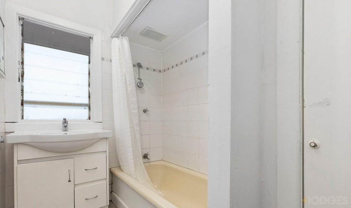 21 Elsie Grove Edithvale - Residential for sale