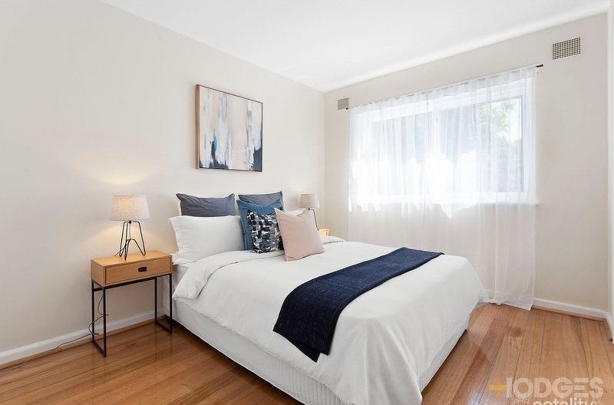 2 / 1 Fiona Court St Kilda - Residential for sale