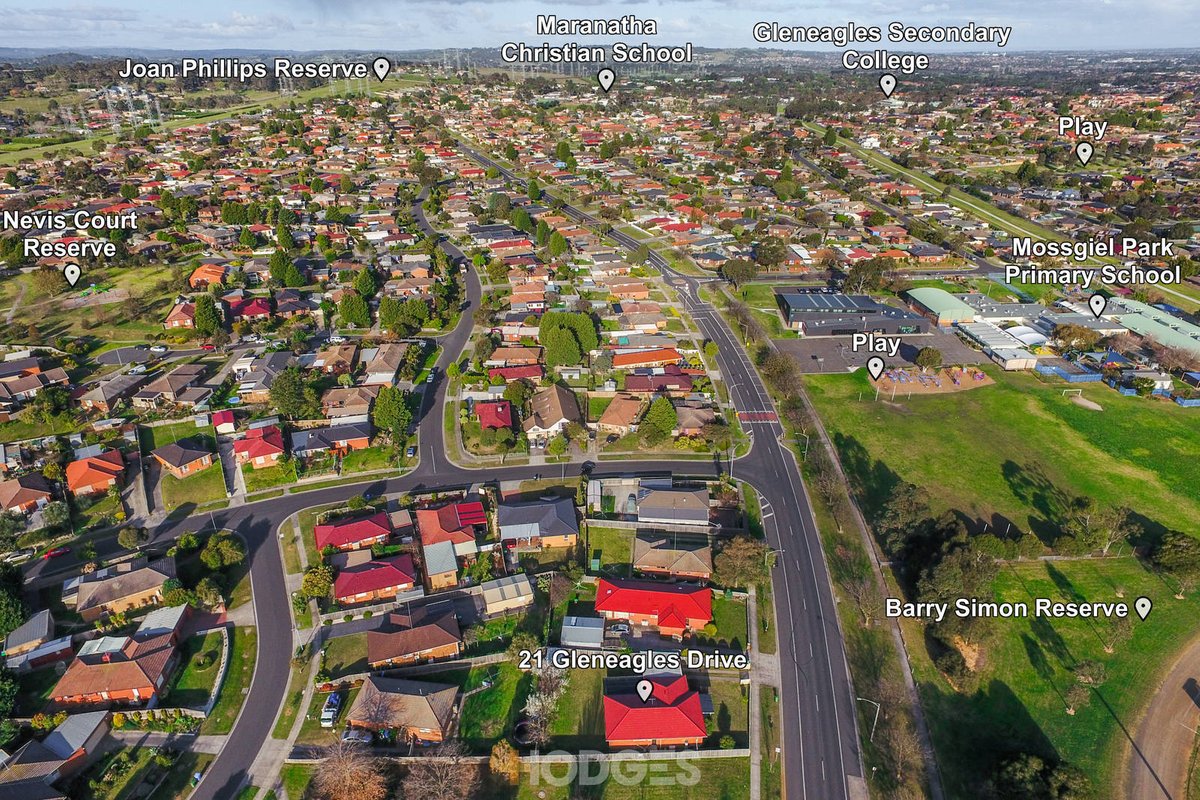 21 Gleneagles Drive Endeavour Hills - Residential for sale