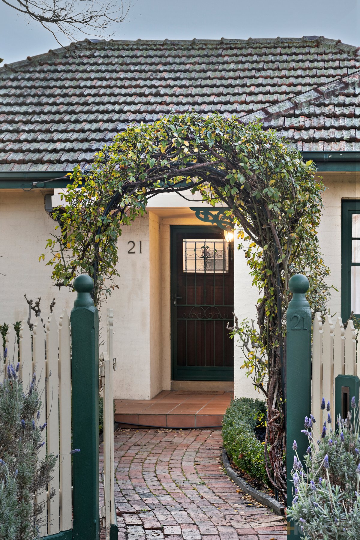 21 Goulburn Street Cheltenham - Residential for sale