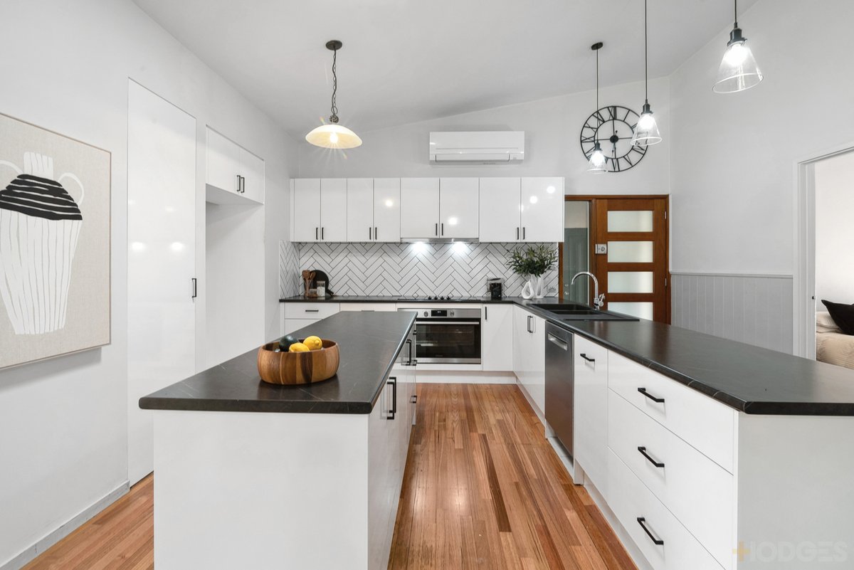 21 Kooralinga Drive Wandong - Residential for sale