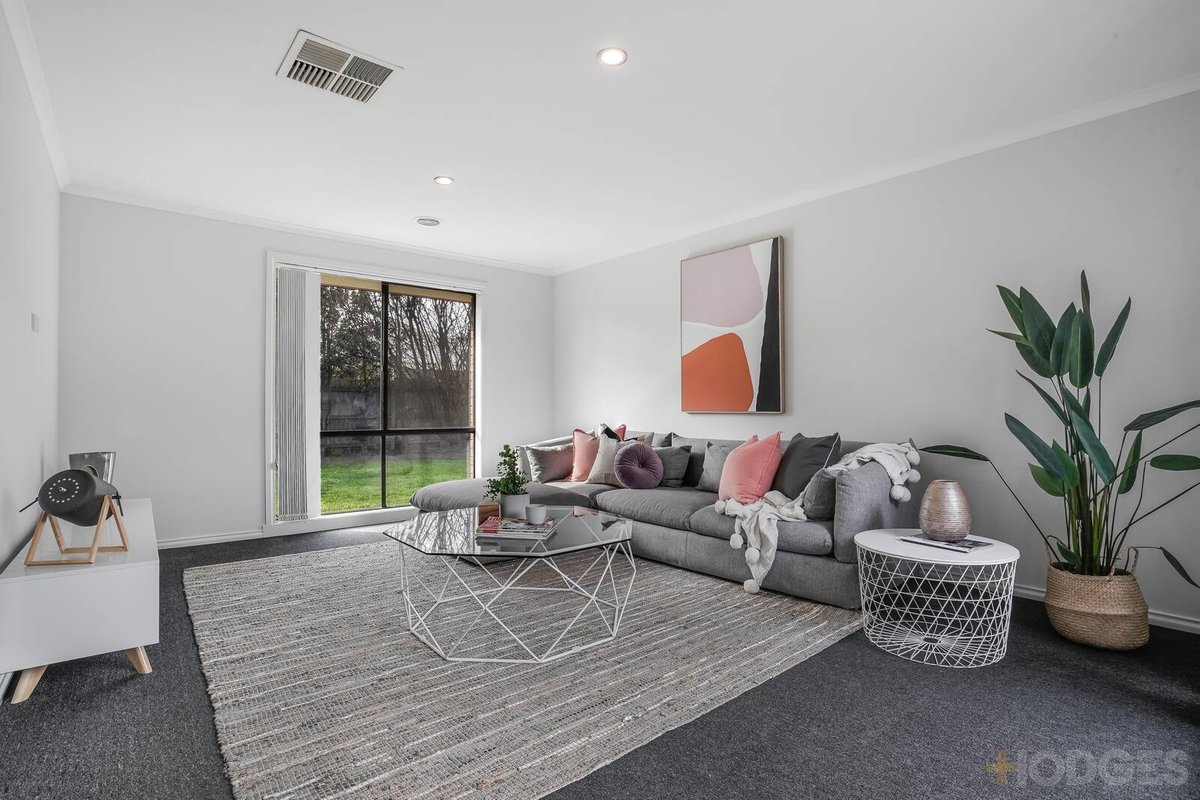 21 Parkside Walk Hoppers Crossing - Residential for sale