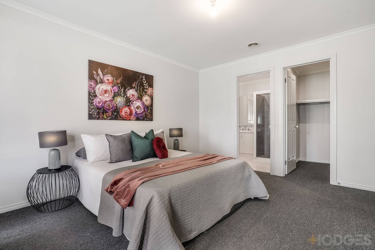 21 Parkside Walk Hoppers Crossing - Residential for sale