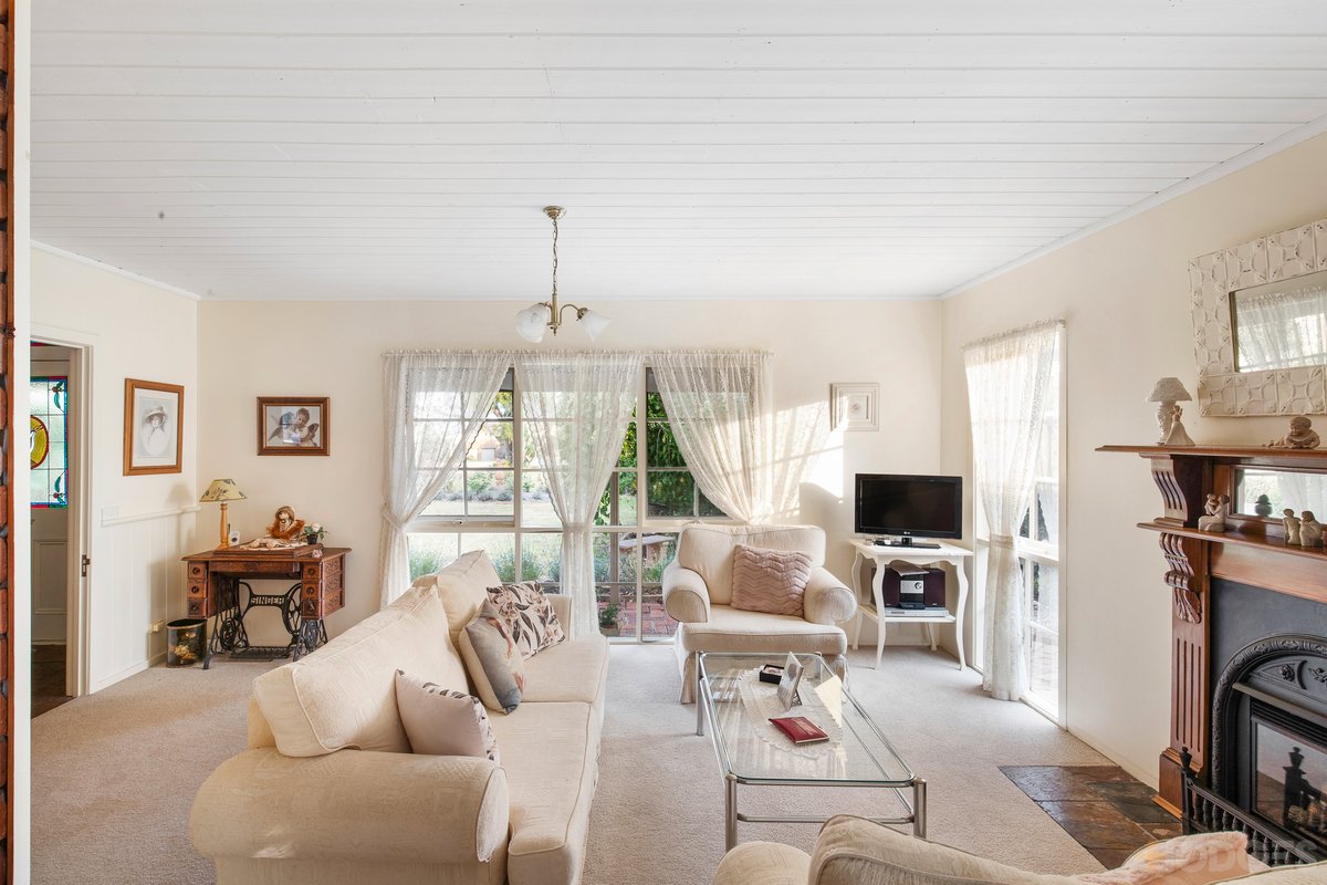 21 Rainbow Court Ocean Grove - Residential for sale