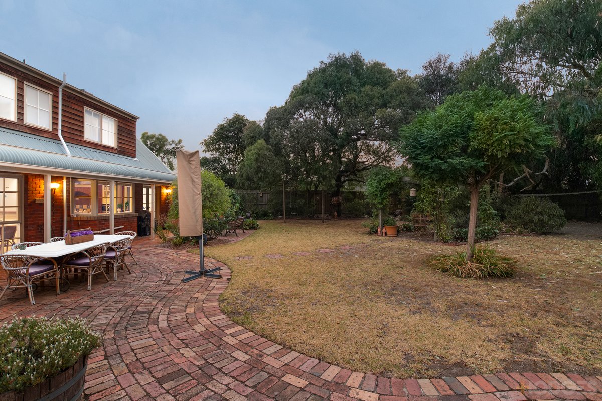 21 Rainbow Court Ocean Grove - Residential for sale