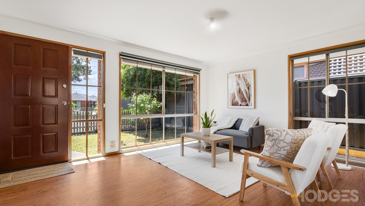 2 / 1 Regis Close Werribee - Residential for sale