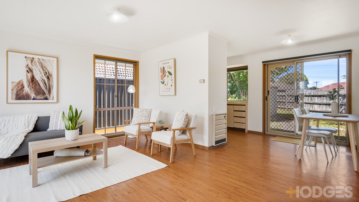 2 / 1 Regis Close Werribee - Residential for sale