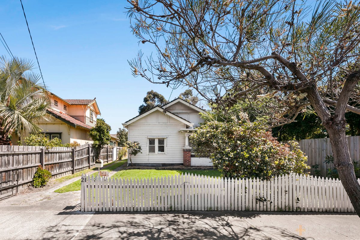21 Sargood Street Hampton - Residential for sale