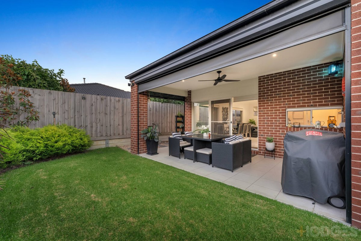 21 Shaw Road Officer - Residential for sale