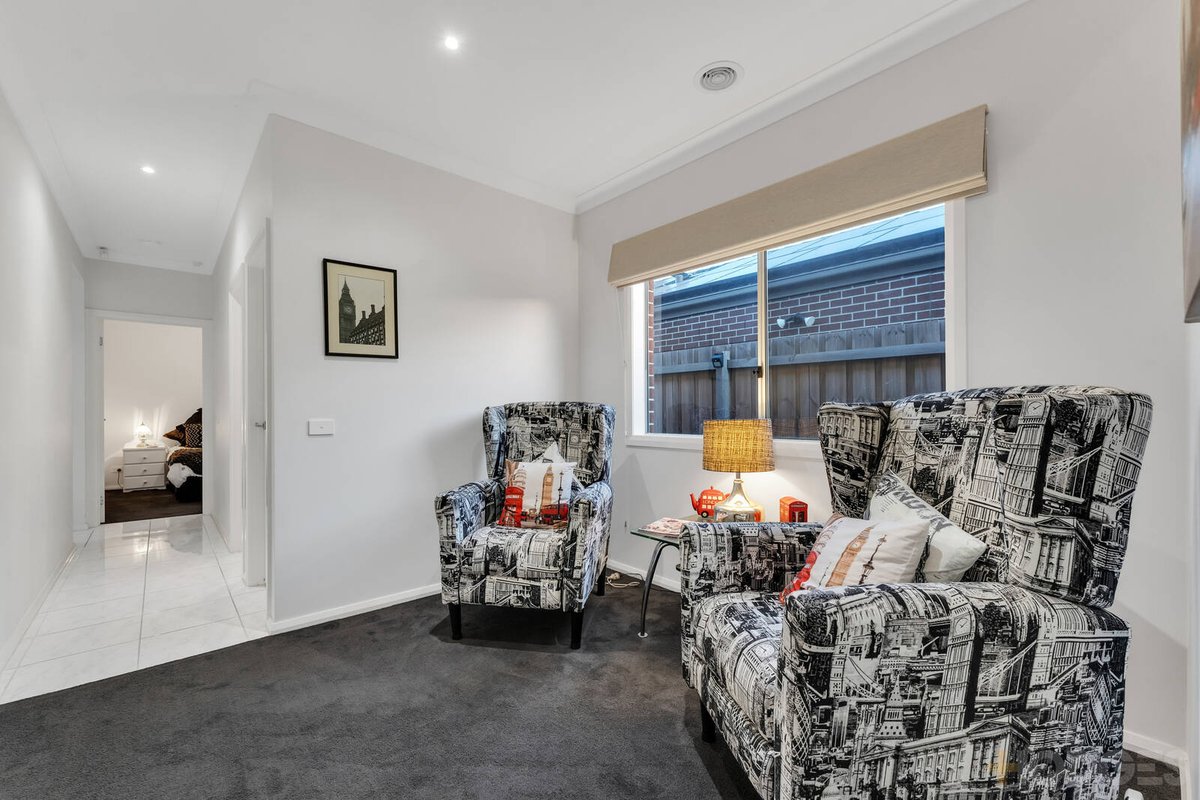 21 Shaw Road Officer - Residential for sale