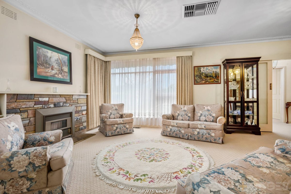21 Shearman Crescent Mentone - Residential for sale