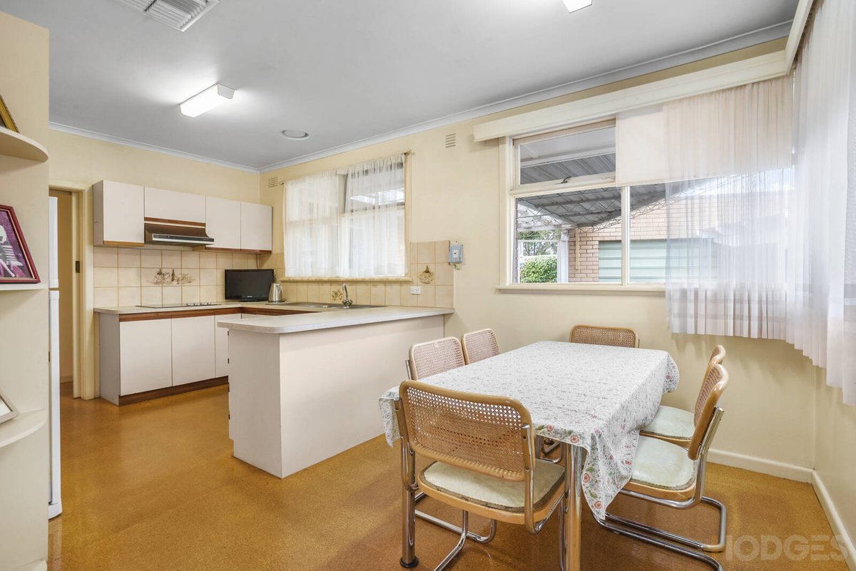 21 Shearman Crescent Mentone - Residential for sale