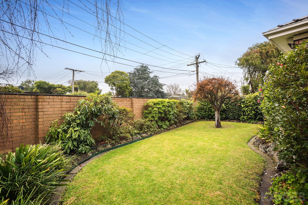 21 Shearman Crescent Mentone - Residential for sale