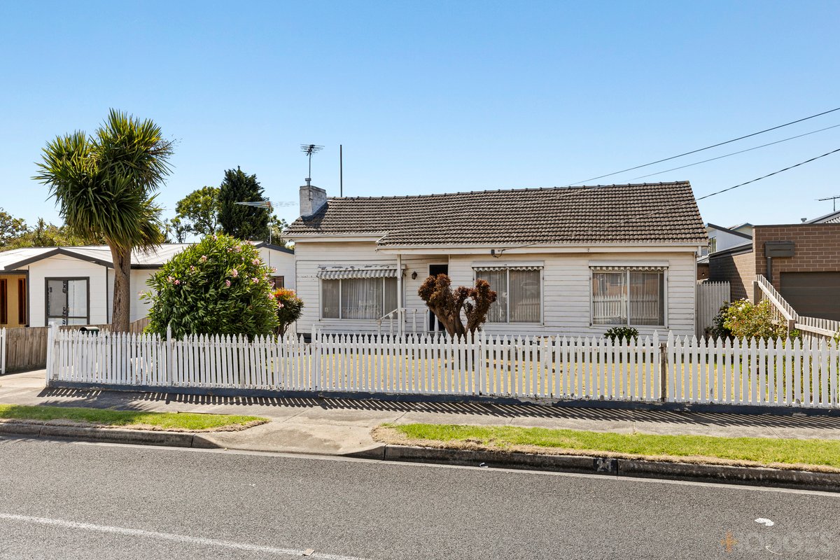21 Wilsons Road Newcomb - Residential for sale