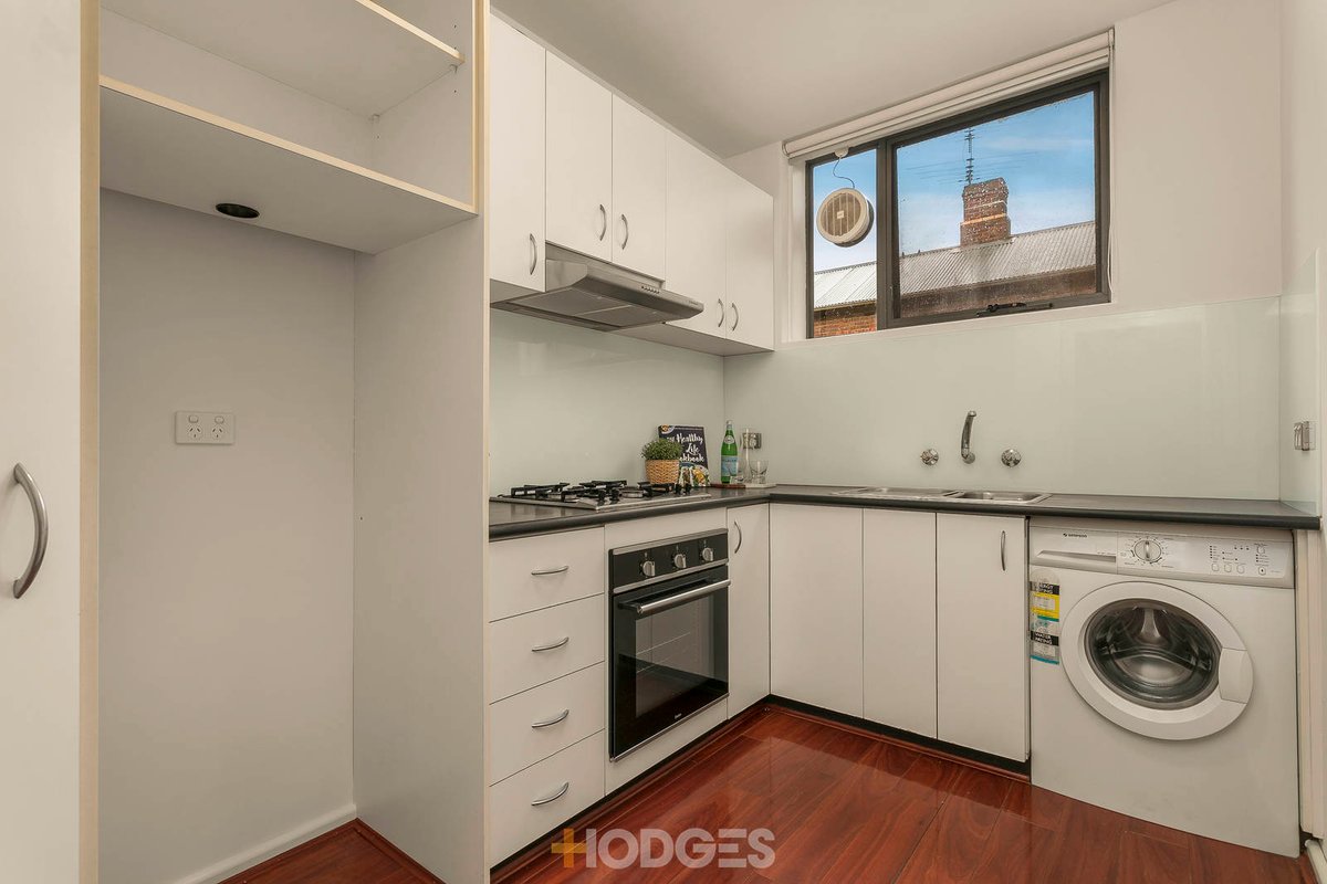 2 / 1 Wrexham Road Windsor - Residential for sale