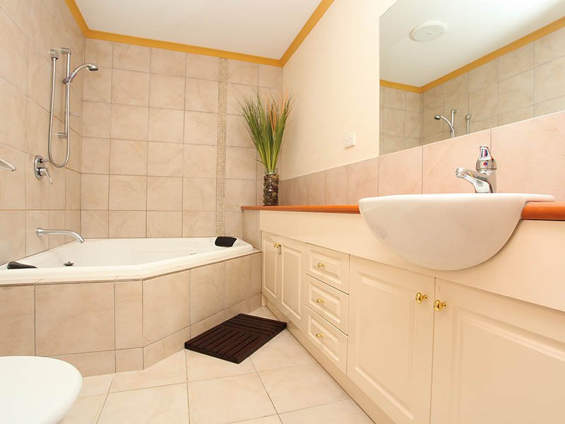 210 Fogarty Avenue YARRAVILLE - Residential for sale