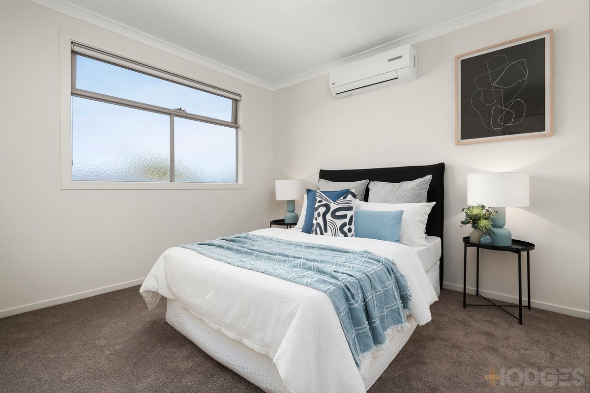2 / 10 Hayden Crescent Albion - Residential for sale