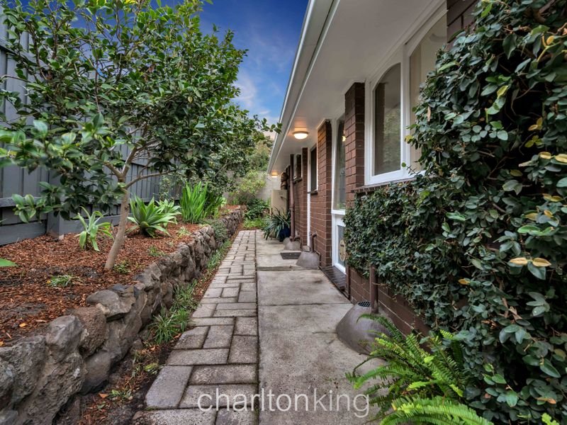 2 / 10 Hillcrest Avenue HIGHETT - Residential for sale