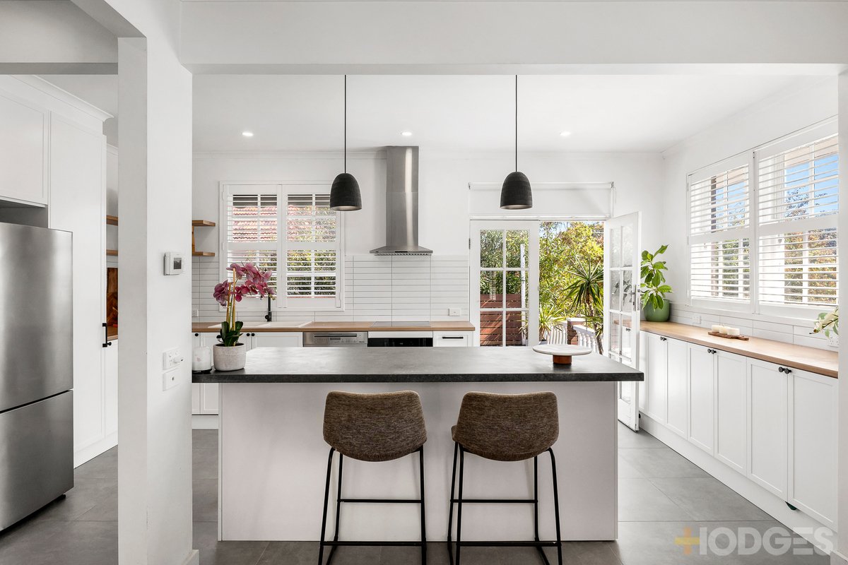 2 / 100 Head Street Brighton - Residential for sale