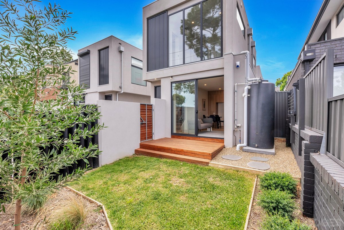 3 / 1023 Nepean Highway Moorabbin - Residential for sale