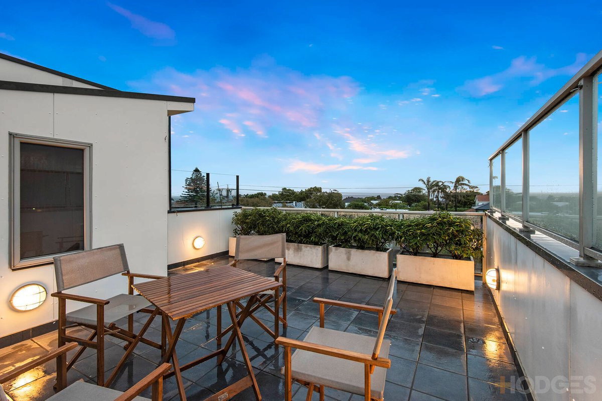 2 / 104 Bluff Road Black Rock - Residential for sale