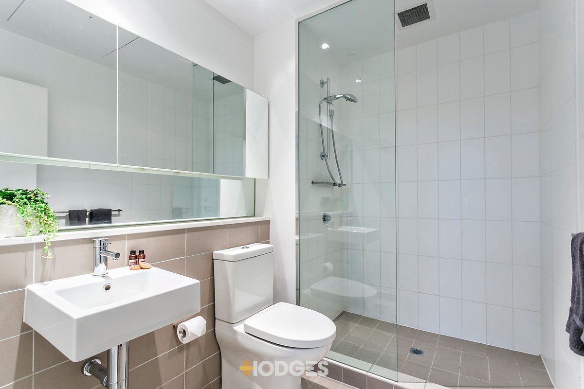 210/470 St Kilda Road Melbourne - Residential for sale